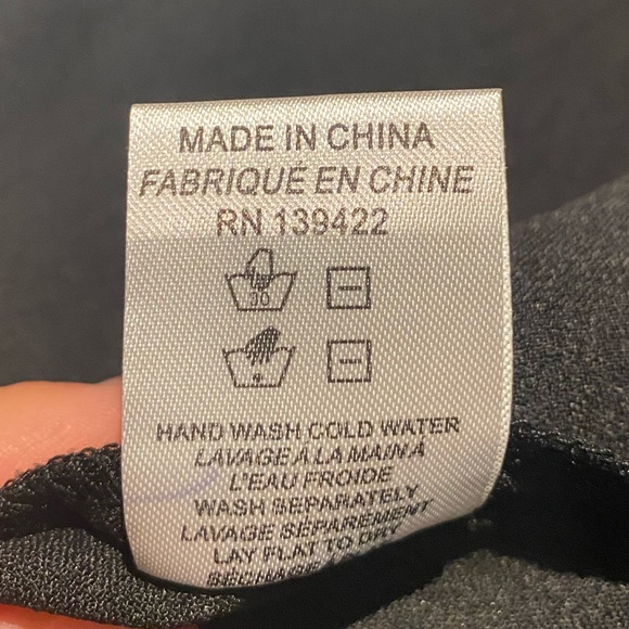 Colour block white and black mini dress - Picture 5 of 5